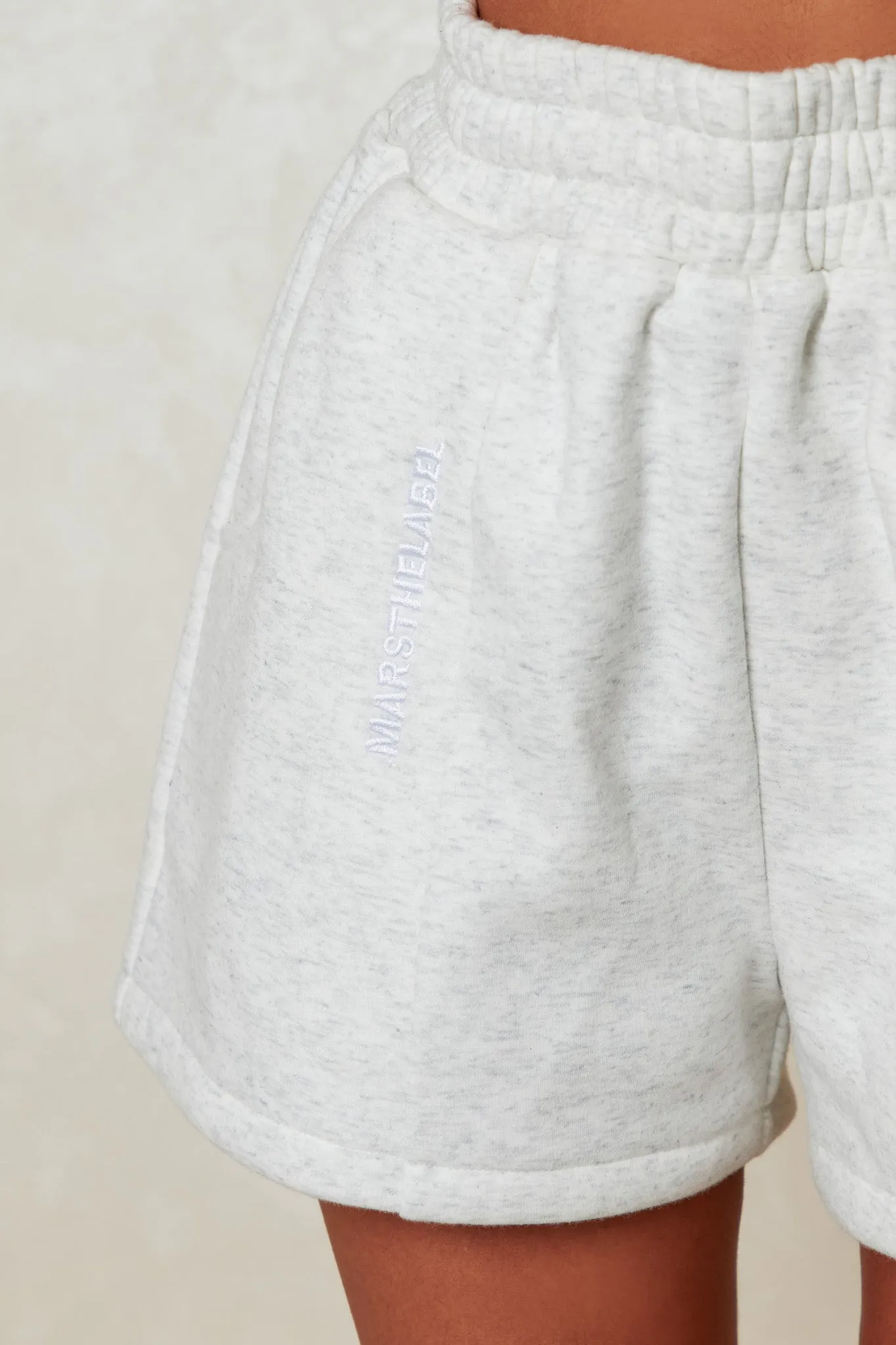 The Essentials Shorts - Marl Grey